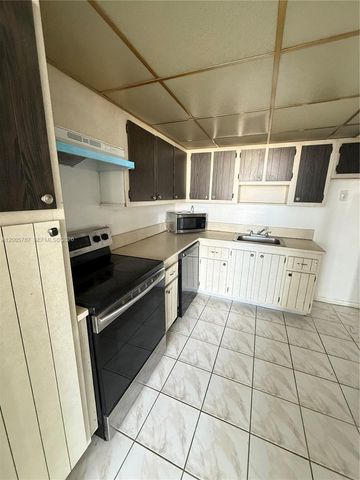 2025 NE 164th St 1007, North Miami Beach, FL 33162