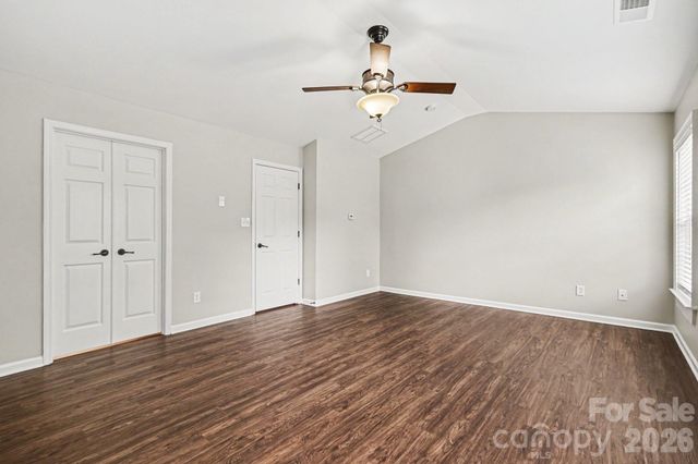 10004 Barrands Lane, Charlotte, NC 28278
