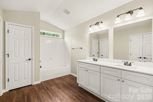 10004 Barrands Lane, Charlotte, NC 28278