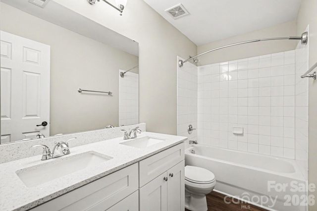 10004 Barrands Lane, Charlotte, NC 28278