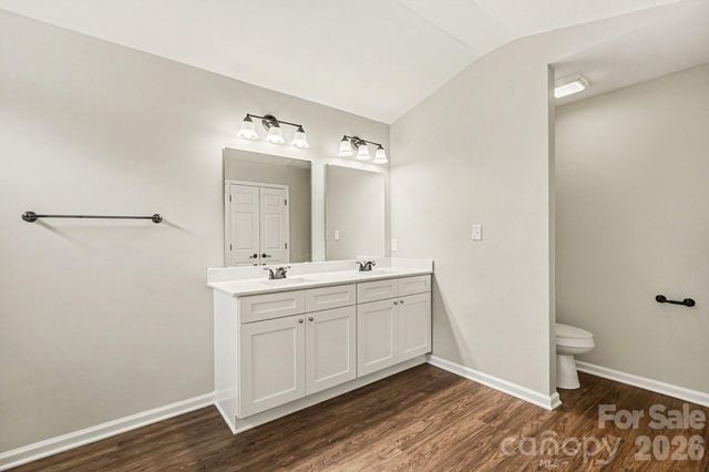 10004 Barrands Lane, Charlotte, NC 28278
