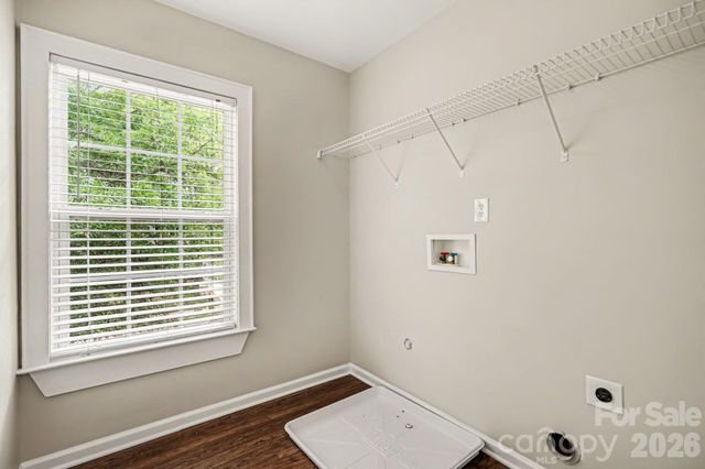 10004 Barrands Lane, Charlotte, NC 28278