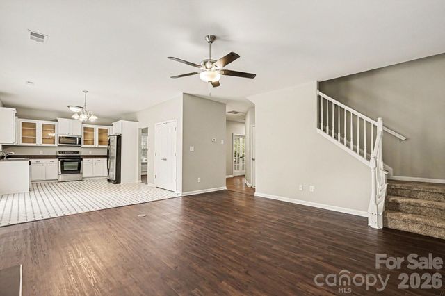 10004 Barrands Lane, Charlotte, NC 28278