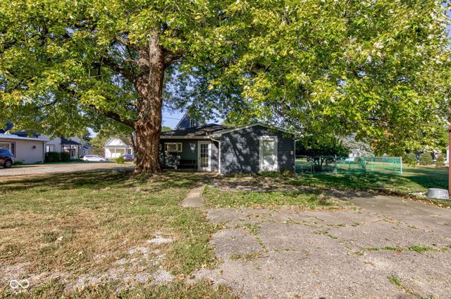 1131 S East Street, Lebanon, IN 46052