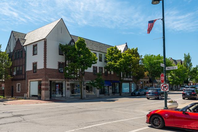 1101 Merrill Street M1, Winnetka, IL 60093