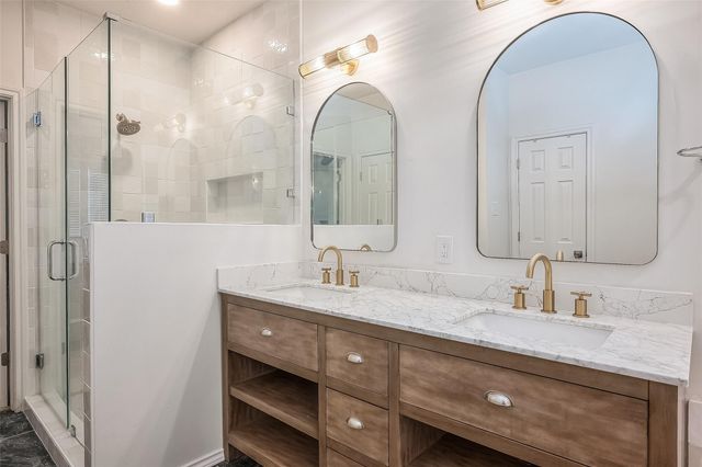 7130 Glenwood Drive, Sugar Land, TX 77479