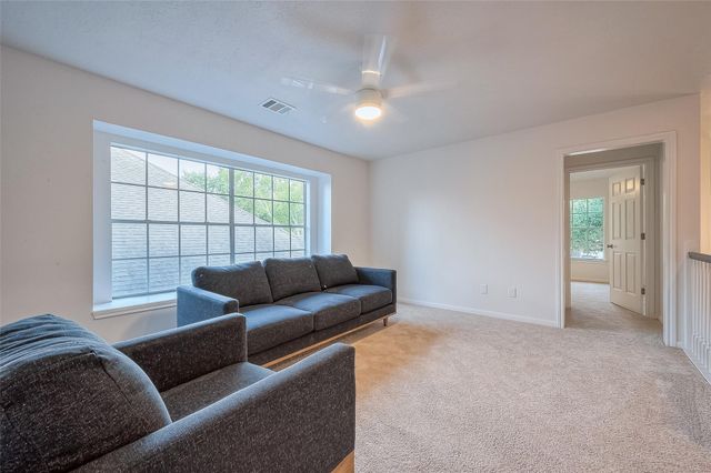 7130 Glenwood Drive, Sugar Land, TX 77479