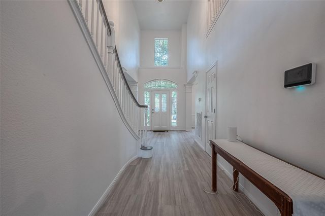 7130 Glenwood Drive, Sugar Land, TX 77479