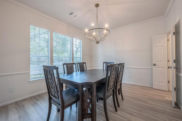 7130 Glenwood Drive, Sugar Land, TX 77479