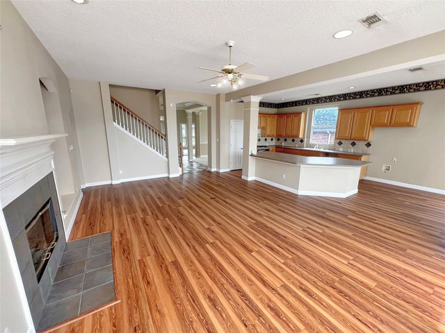 2403 Chenille Way, Mansfield, TX 76063