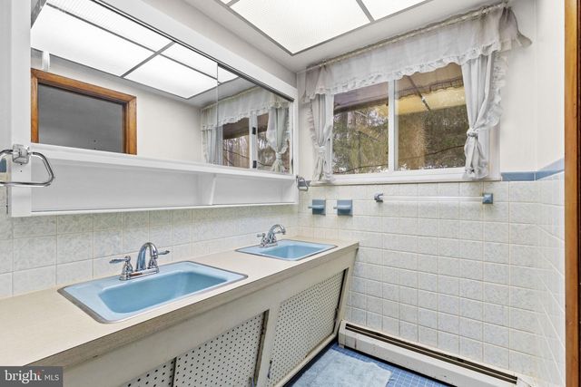 4460 DRUCK VALLEY RD, York, PA 17406