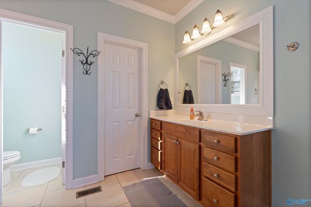 261 Dove Hollow Drive, Meridianville, AL 35759