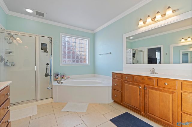 261 Dove Hollow Drive, Meridianville, AL 35759