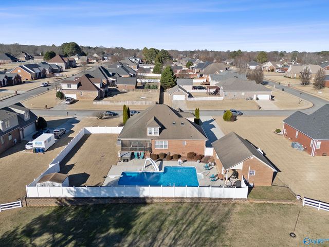 261 Dove Hollow Drive, Meridianville, AL 35759