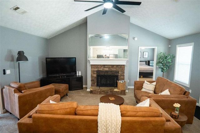 1415 Red Oak Way, Winder, GA 30680