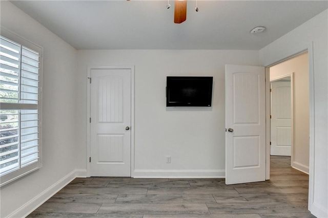 4243 N Arnold Mill Road, Woodstock, GA 30188