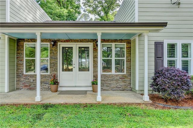 4243 N Arnold Mill Road, Woodstock, GA 30188