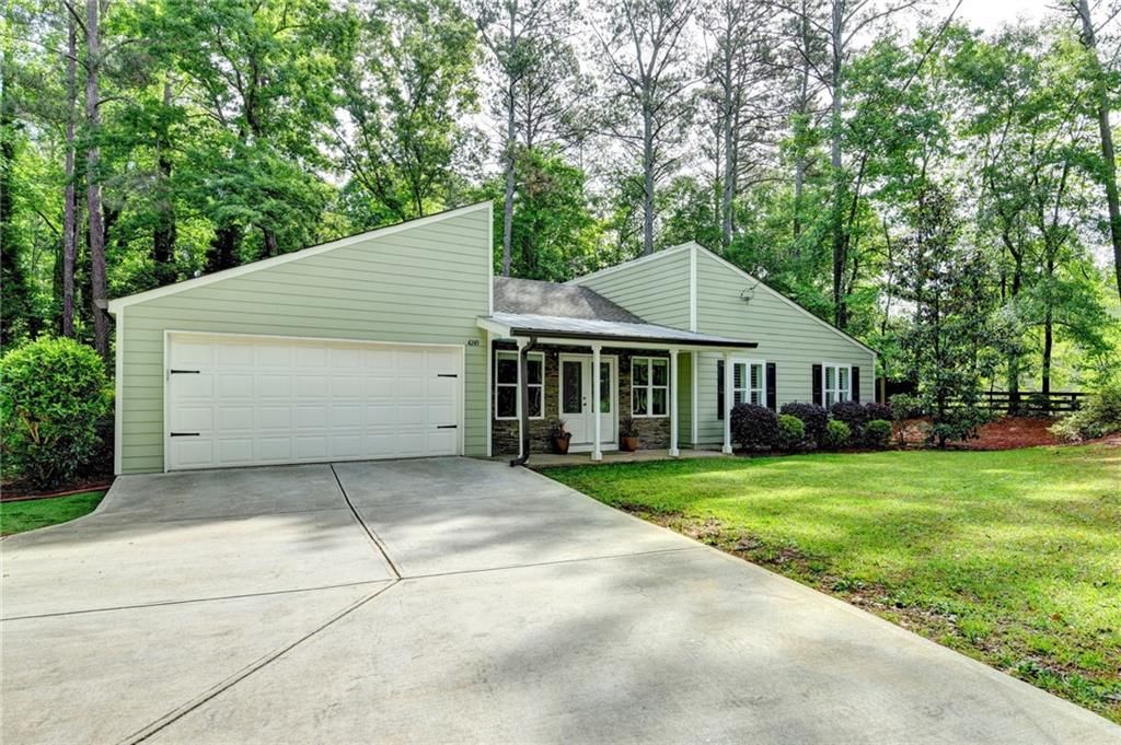 4243 N Arnold Mill Road, Woodstock, GA 30188