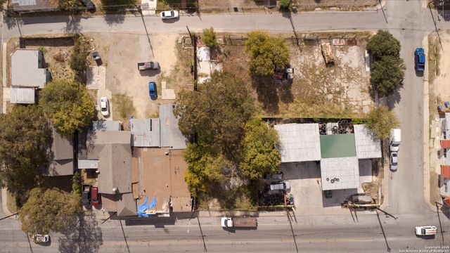 2314 Guadalupe, San Antonio, TX 78207