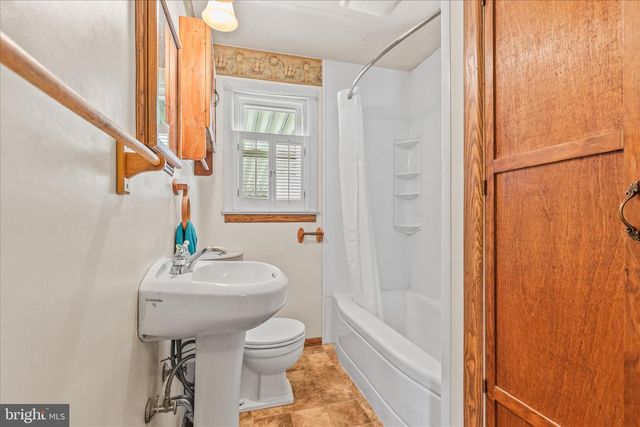 1870 WORTH ST, York, PA 17404