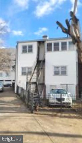 5828 COLORADO AVE NW, Washington, DC 20011