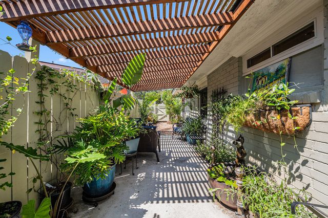 605 Ann Street, Mount Pleasant, SC 29464