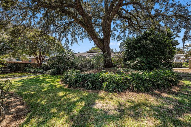 605 Ann Street, Mount Pleasant, SC 29464