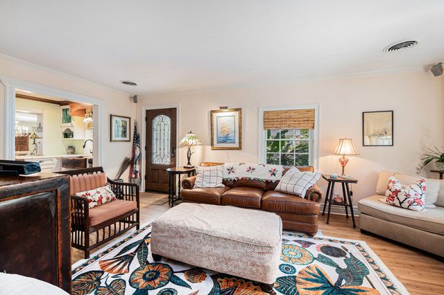 605 Ann Street, Mount Pleasant, SC 29464