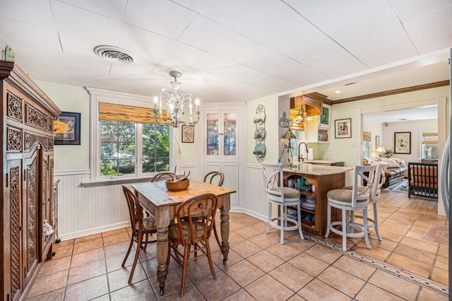 605 Ann Street, Mount Pleasant, SC 29464