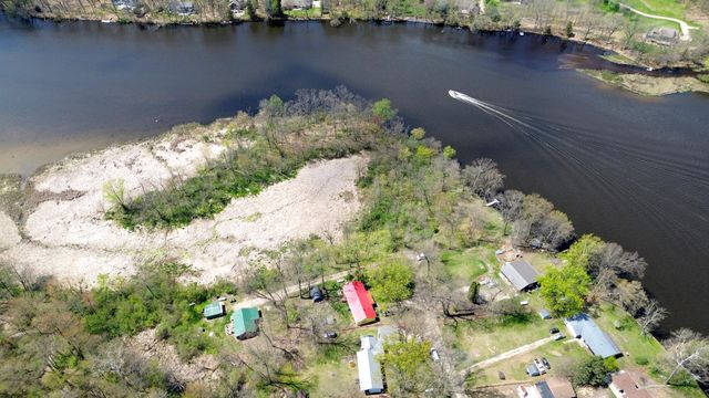 12192 Riverside Drive, White Pigeon, MI 49099
