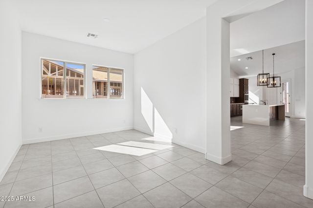 1110 W J WALTZ Way, Apache Junction, AZ 85120