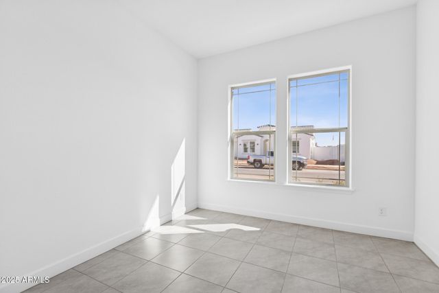 1110 W J WALTZ Way, Apache Junction, AZ 85120