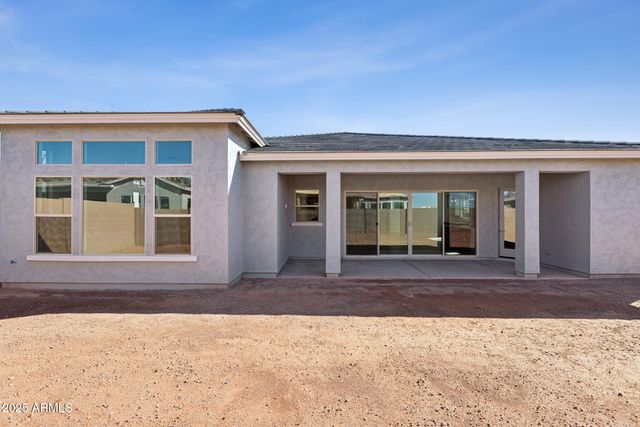 1110 W J WALTZ Way, Apache Junction, AZ 85120