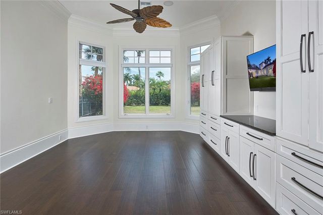 1609 Chinaberry WAY, Naples, FL 34105