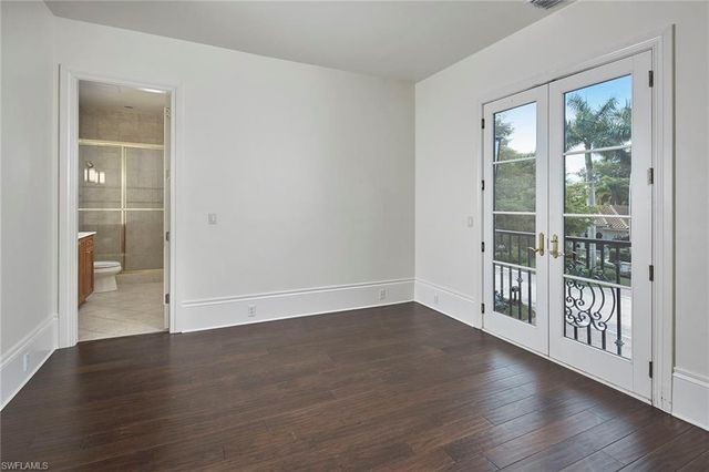 1609 Chinaberry WAY, Naples, FL 34105