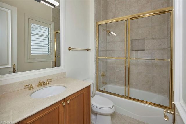 1609 Chinaberry WAY, Naples, FL 34105