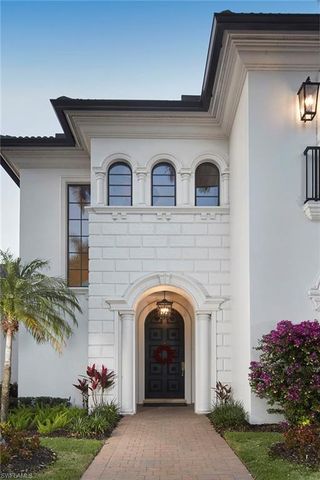 1609 Chinaberry WAY, Naples, FL 34105