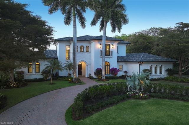 1609 Chinaberry WAY, Naples, FL 34105