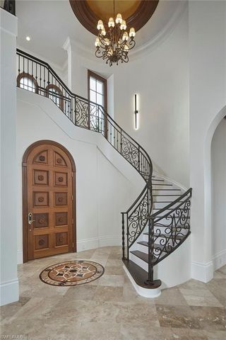 1609 Chinaberry WAY, Naples, FL 34105