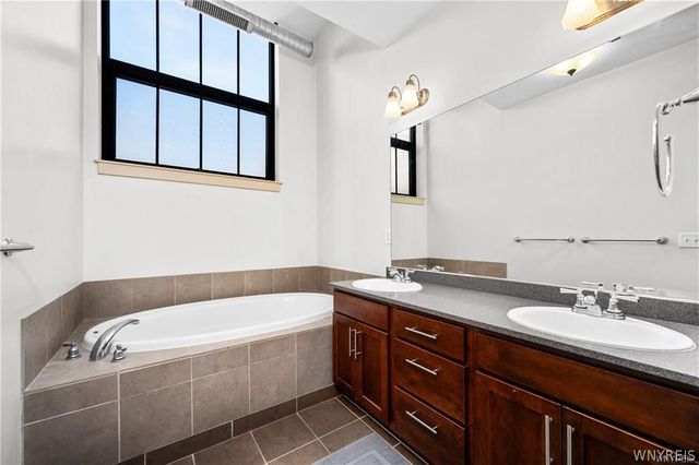 210 Ellicott Street 501, Buffalo, NY 14203