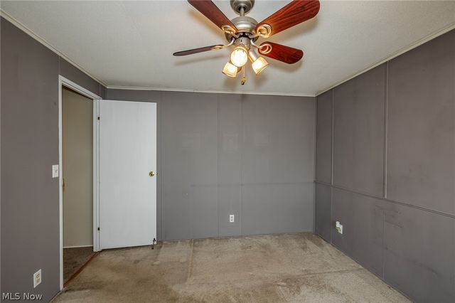 10 Corktree Drive, Olmsted Twp, OH 44138