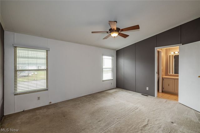 10 Corktree Drive, Olmsted Twp, OH 44138