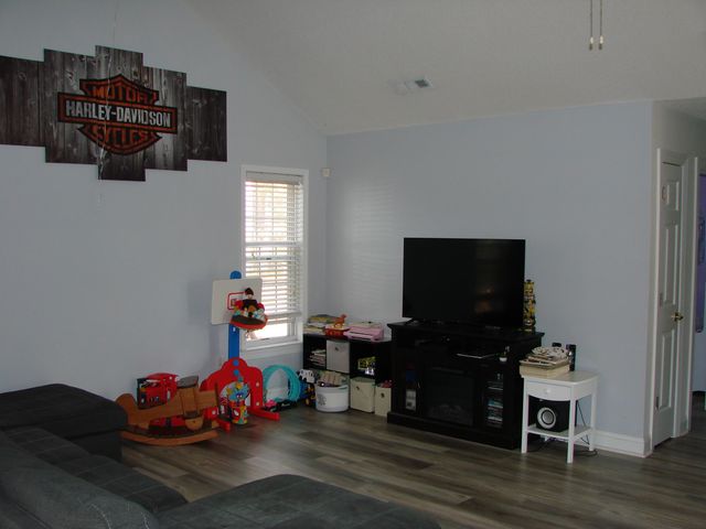 1652 Langley Dr., Longs, SC 29568