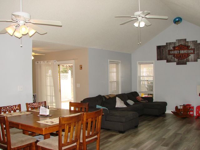 1652 Langley Dr., Longs, SC 29568