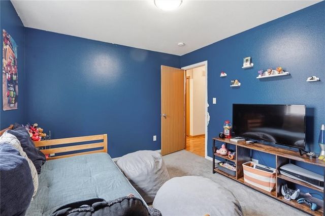 923 Ward Avenue, Lawrence, KS 66044