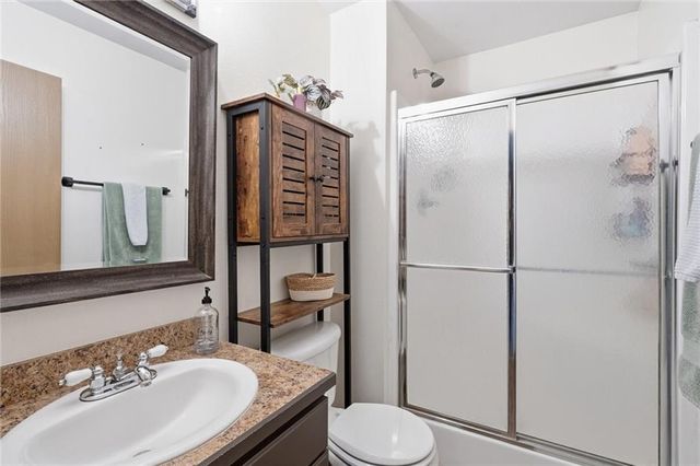 923 Ward Avenue, Lawrence, KS 66044