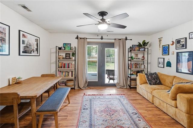 923 Ward Avenue, Lawrence, KS 66044