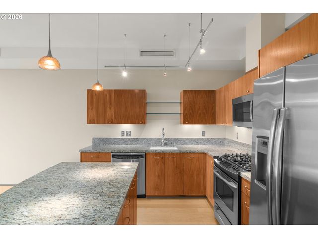 1221 Sw 10TH Ave 702, Portland, OR 97205