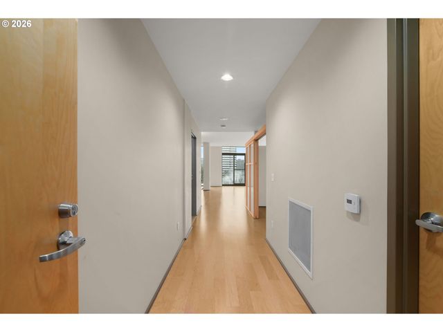 1221 Sw 10TH Ave 702, Portland, OR 97205