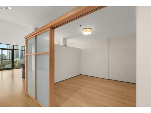 1221 Sw 10TH Ave 702, Portland, OR 97205